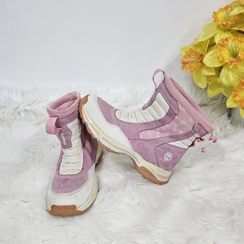 Timberland girls boots pink and white sz.2.5