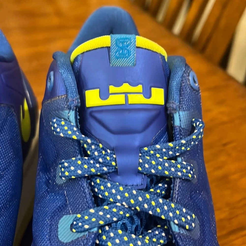 Nike new box