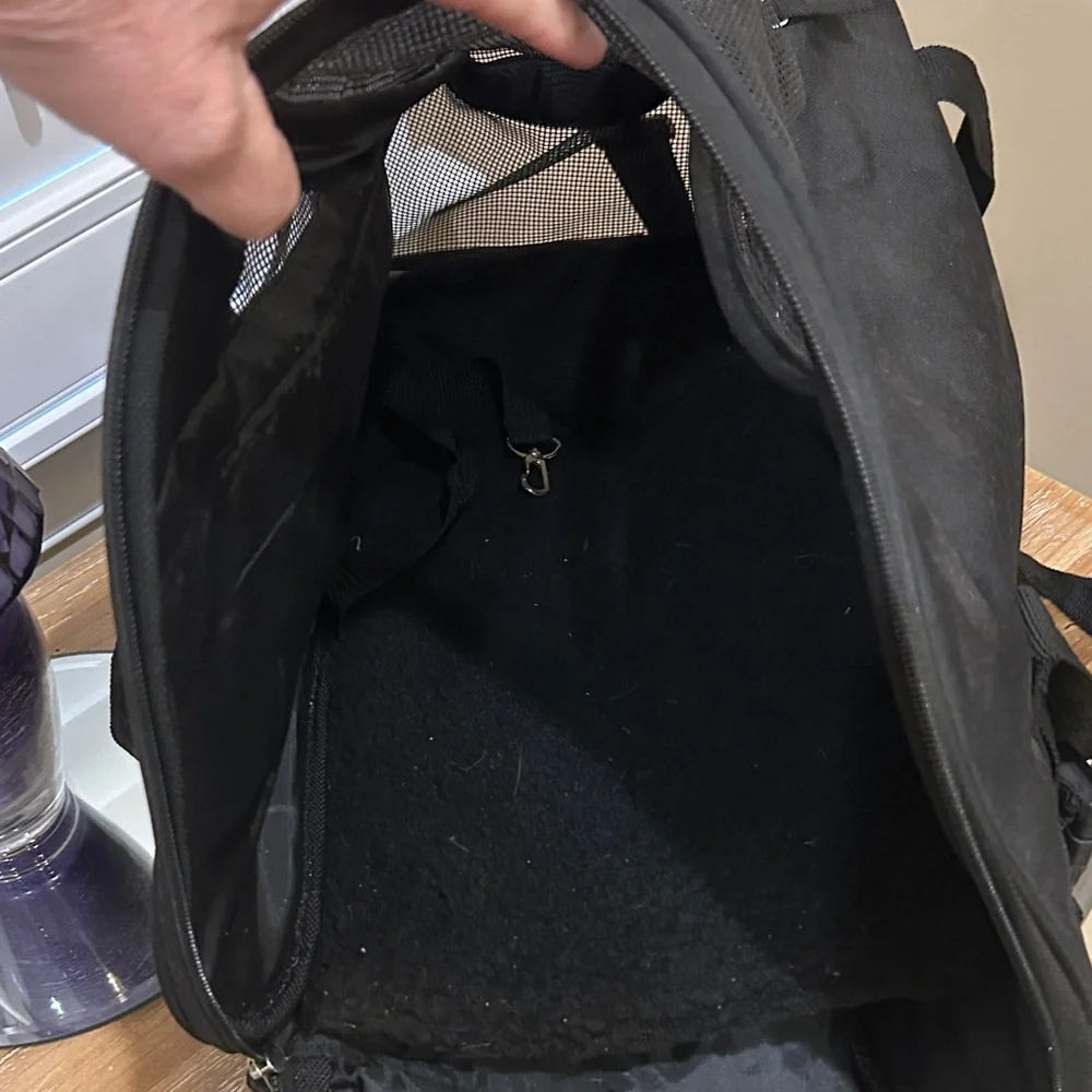 PETTOM pet carrier