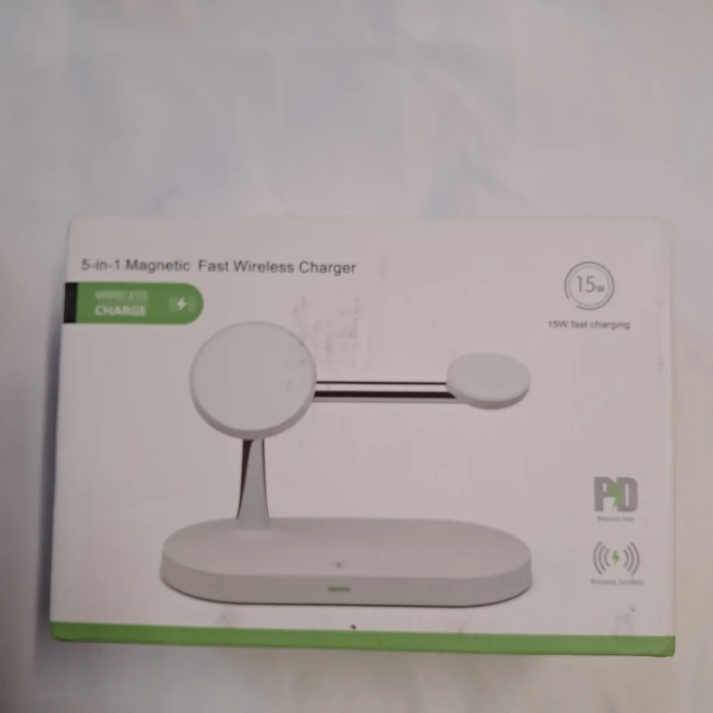 5-in-1 Magnetic Fast Wireless Charger