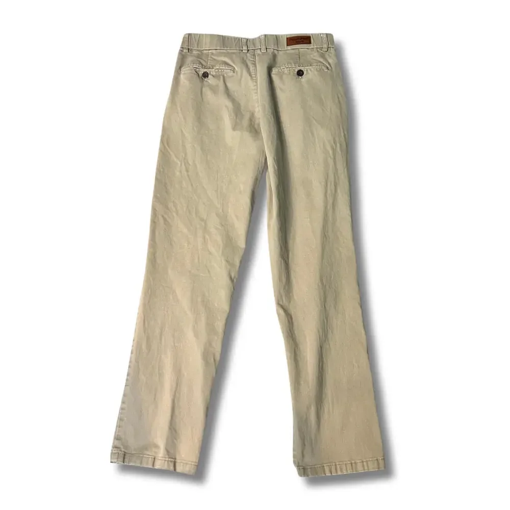 Plaid & Plain Junior Slim Fit Kaki Dress Pants Size 28W × 30L with Pockets