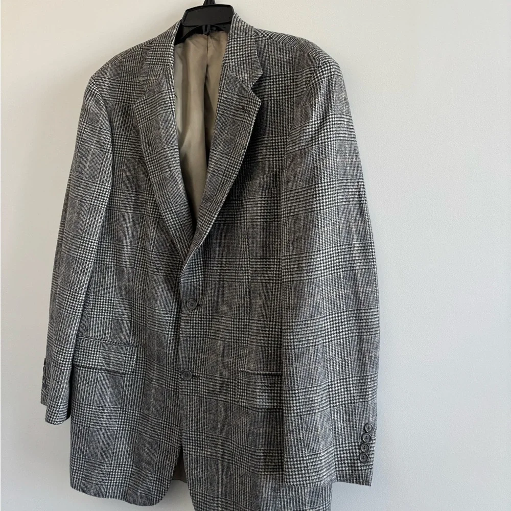 Lord & Taylor coat 40l