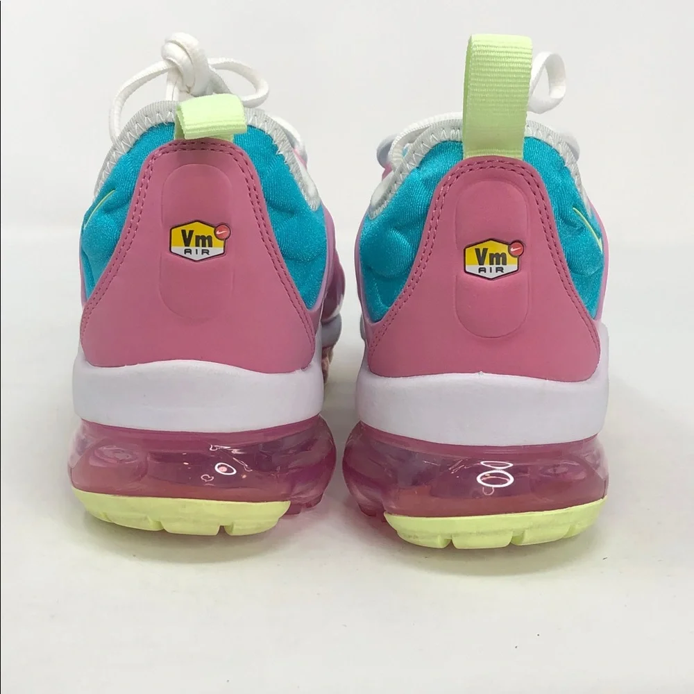 Nike great 10