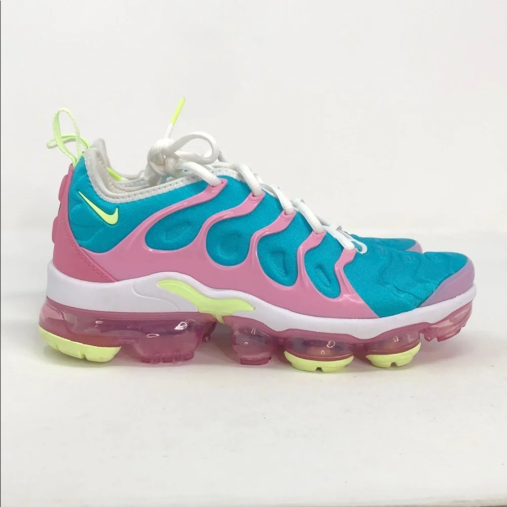 Nike great 10