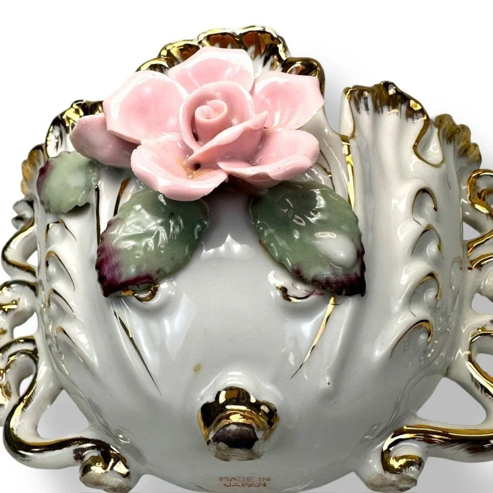 N/A charming vintage