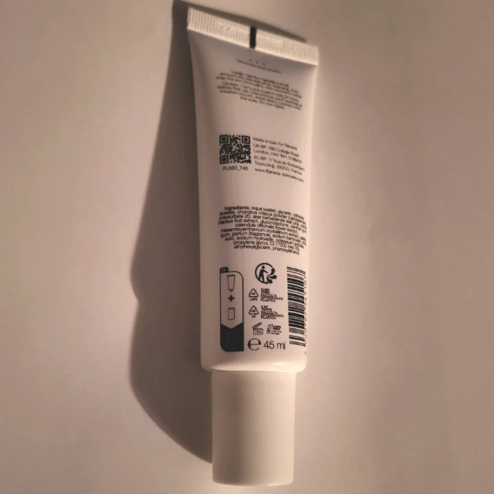 Flȃnerie pore refining