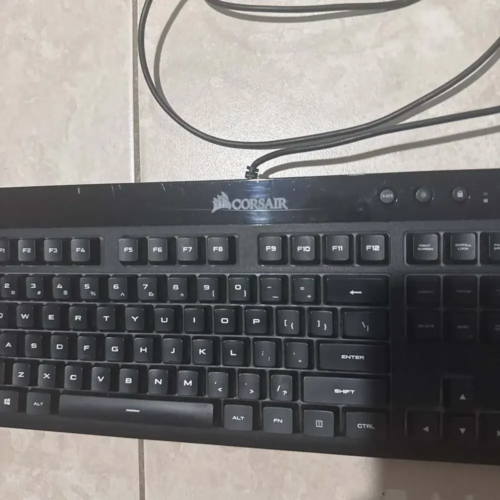 Corsair this black