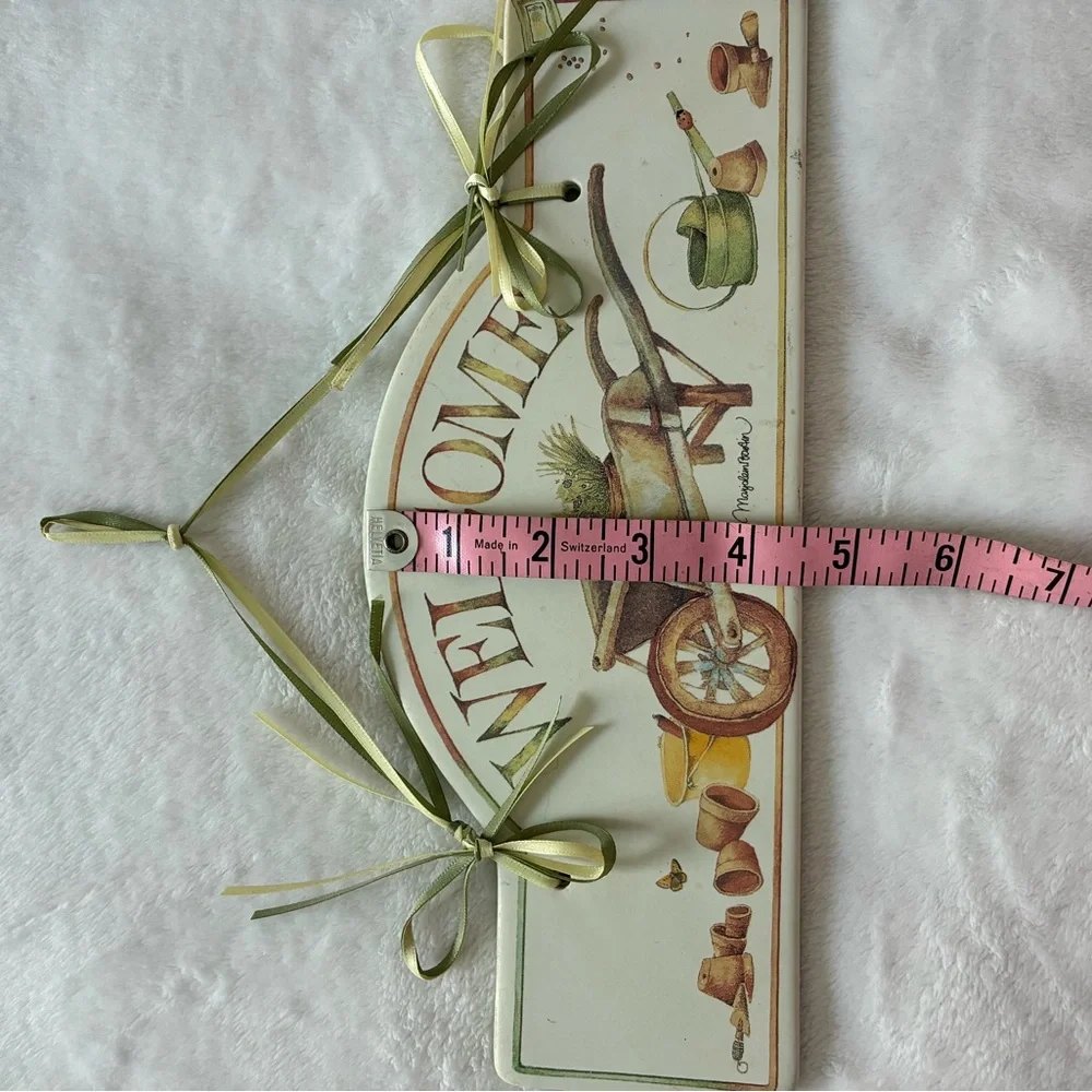 Hallmark Welcome Wall Plaque - Green, Brown, Cream