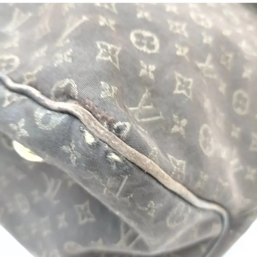 Louis Vuitton preloved louis