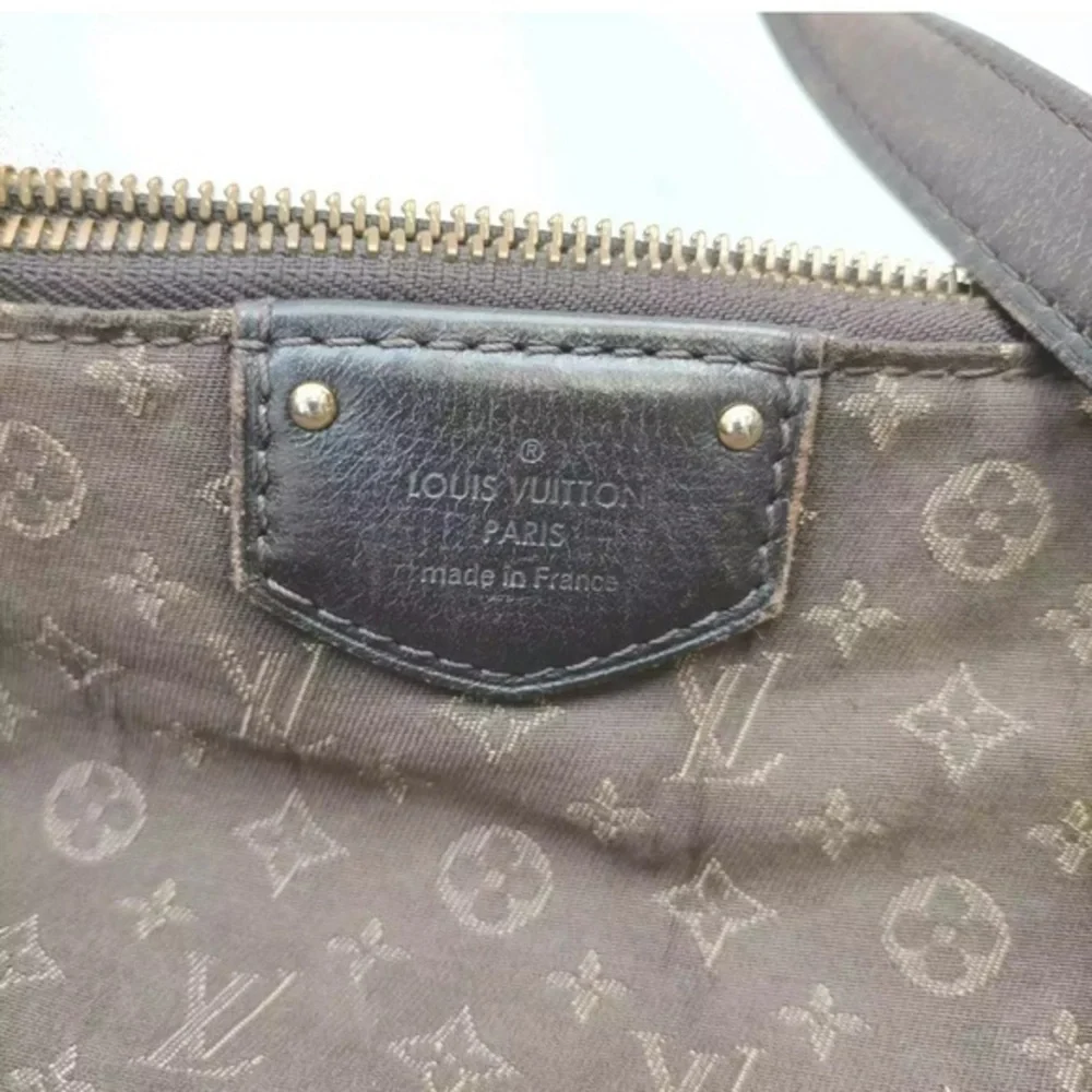 Louis Vuitton preloved louis