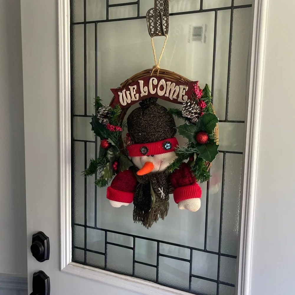 **Holiday Snowman Wreath Welcome Sign For Front Door