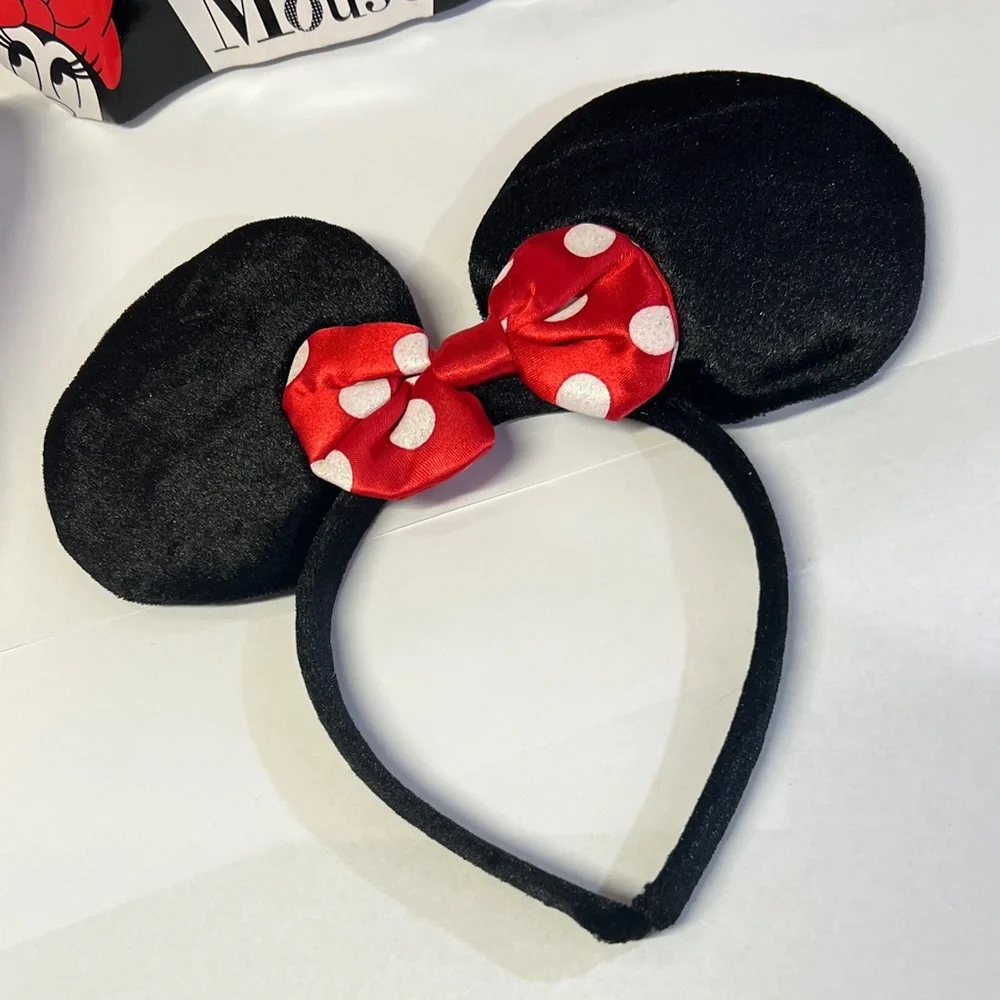 Disney adorable minnie