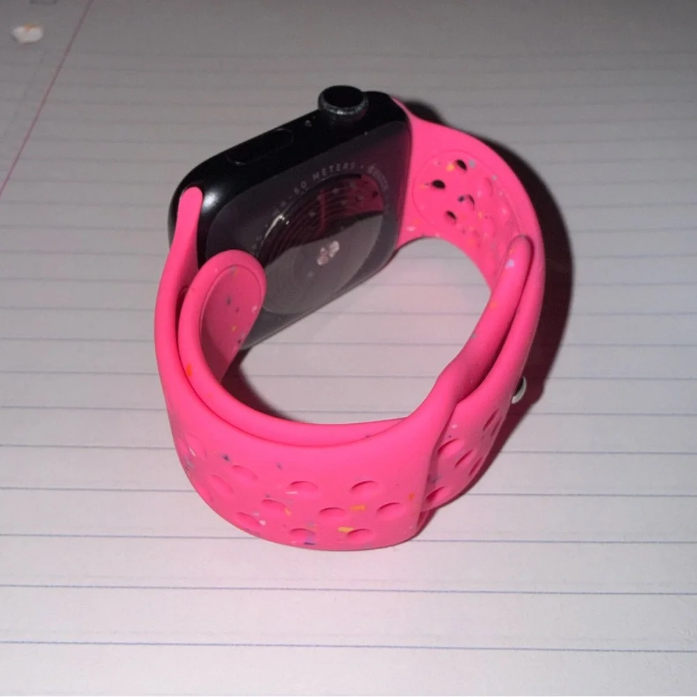 Apple smartwatch bright
