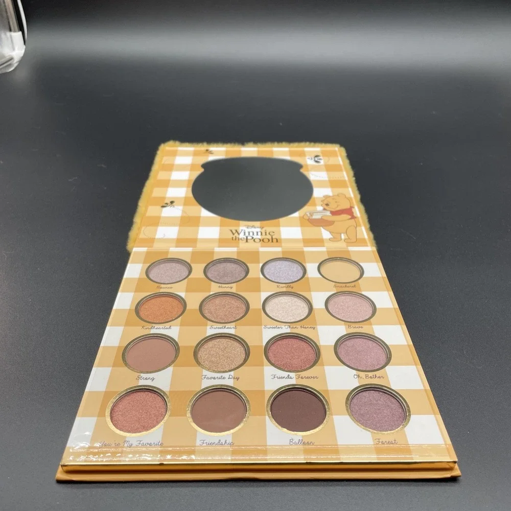 New Disney WINNIE THE POOH - 16 Color Eyeshadow Palette With Furry/Fuzzy Cover