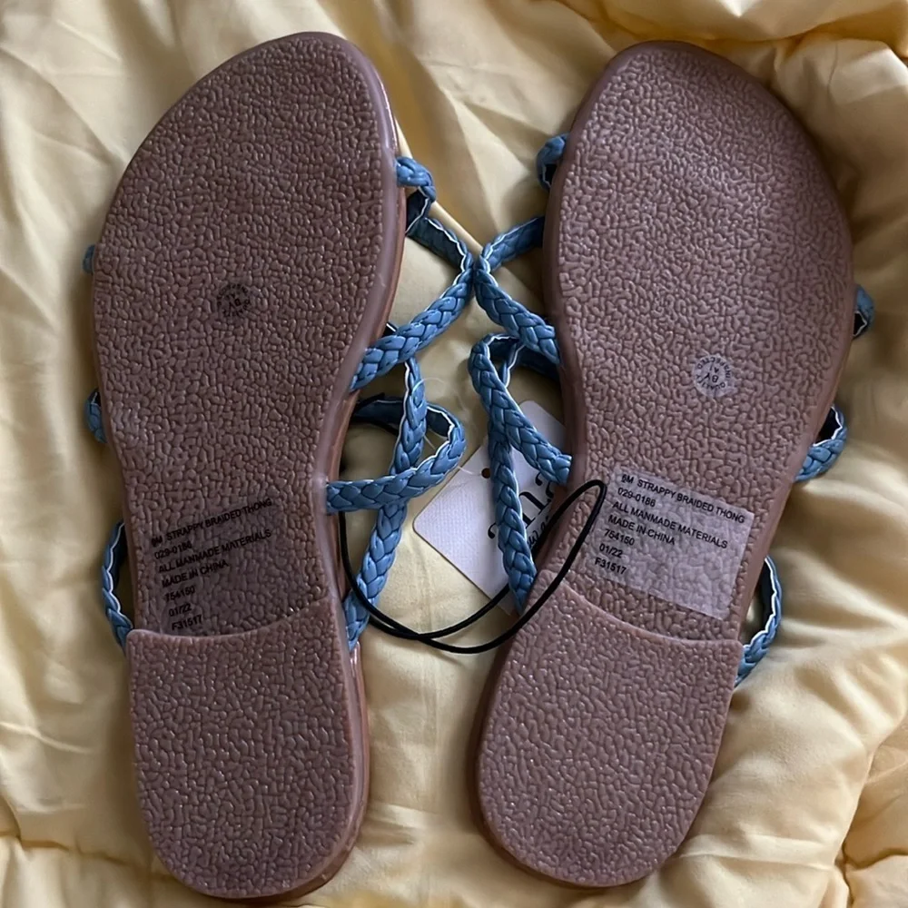 a.n.a retail thong