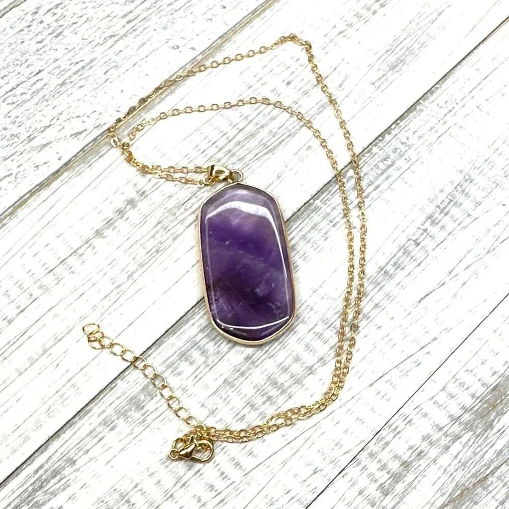 Natural Quartz Amythest Pendant Necklace Purple Gold Tone Adjustable Length