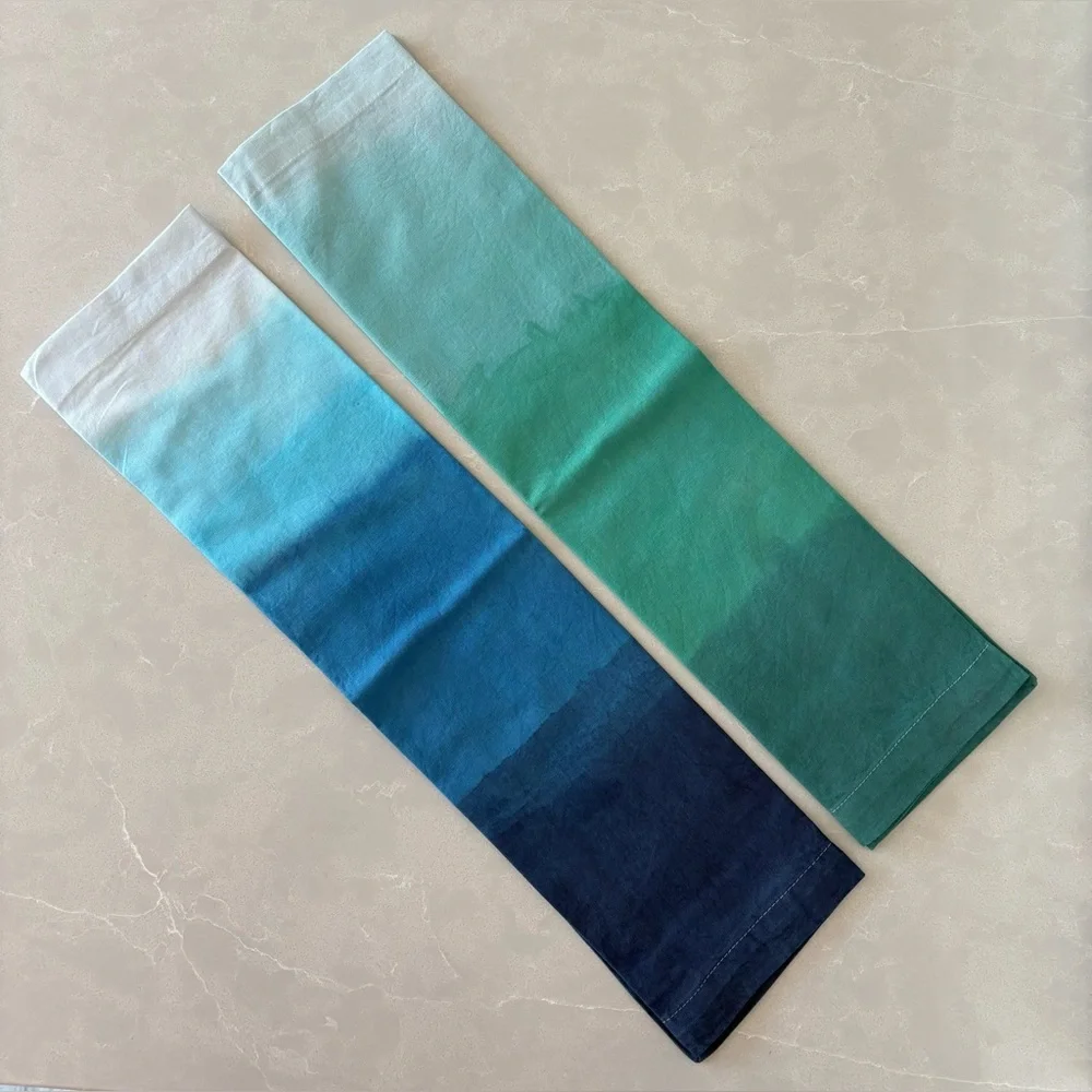 Handmade Dip Dyed Ombre Dinner Napkins | 20”x20” | Modern Tropical Wedding Event