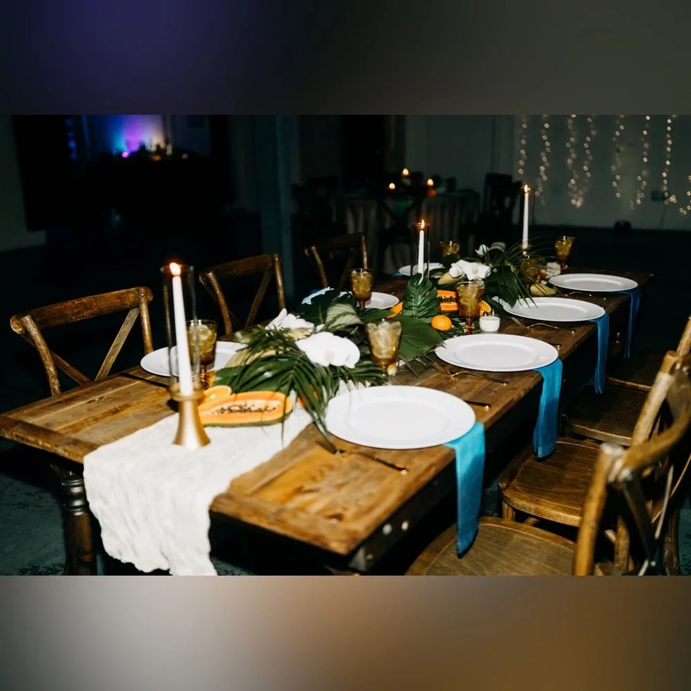 Handmade Dip Dyed Ombre Dinner Napkins | 20”x20” | Modern Tropical Wedding Event