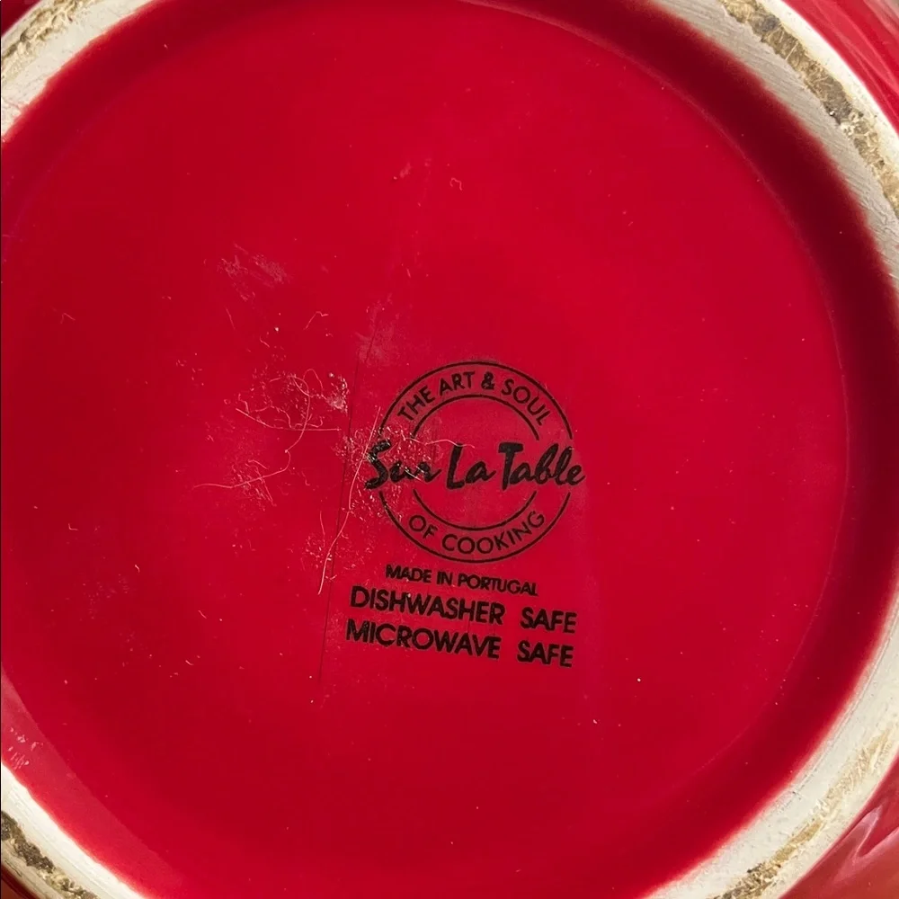 Sur La Table vibrant red
