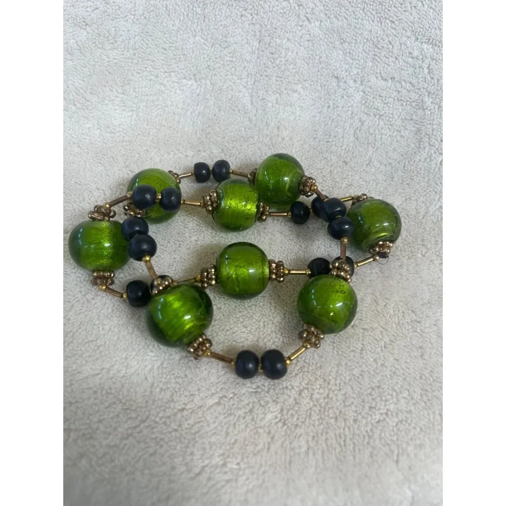 Unbranded bracelet keywords