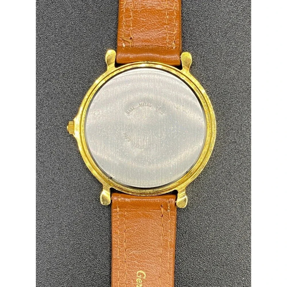 Quemex gold tone