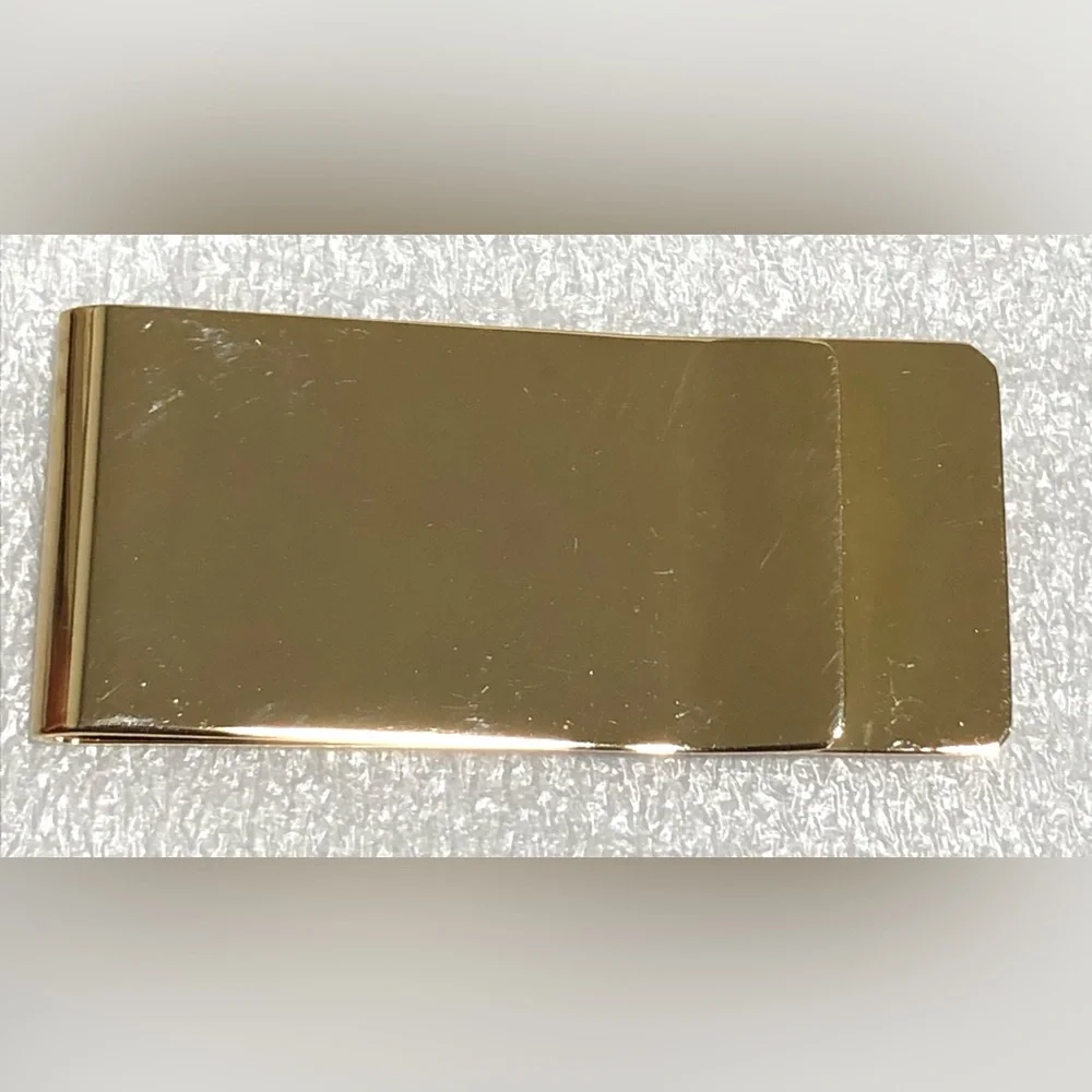 unknown stylish gold