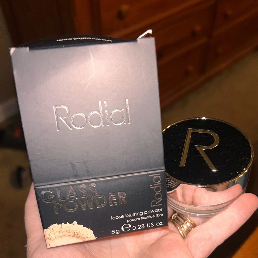 luxurious powder