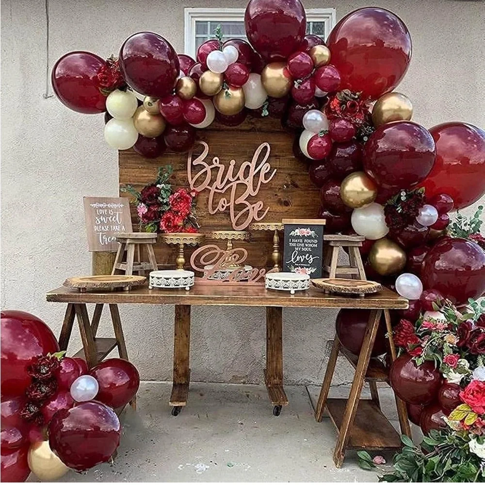 N/A set burgundy