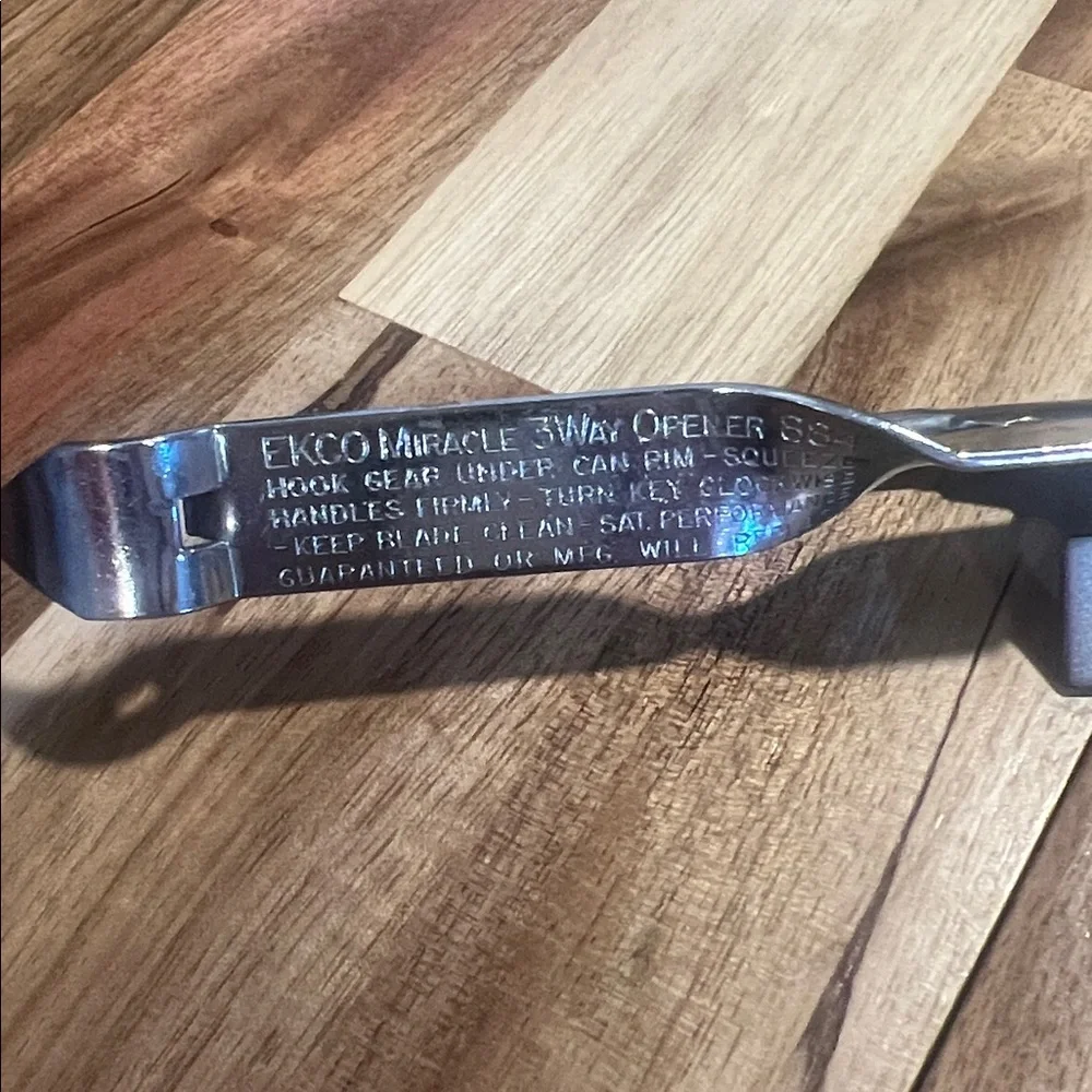 Vintage Ekco can opener/bottle opener