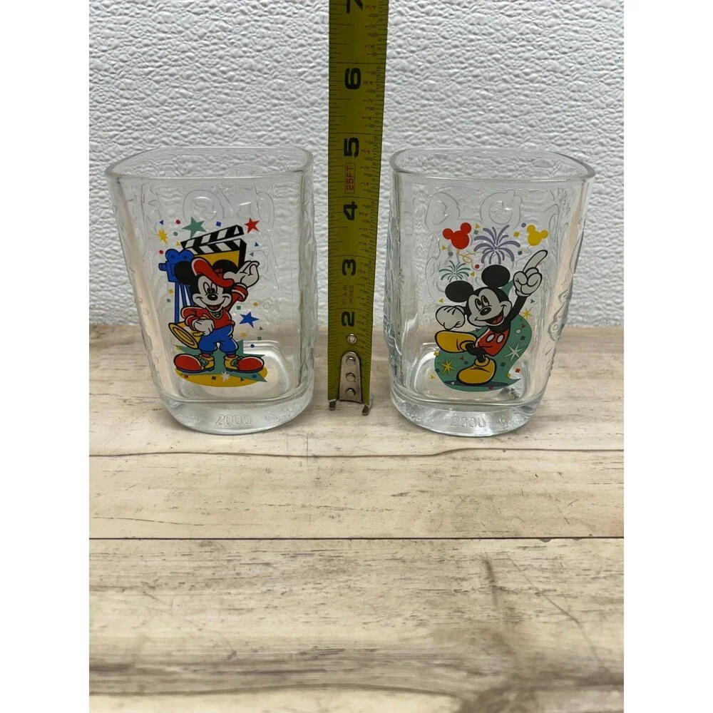 McDonalds vintage 2000