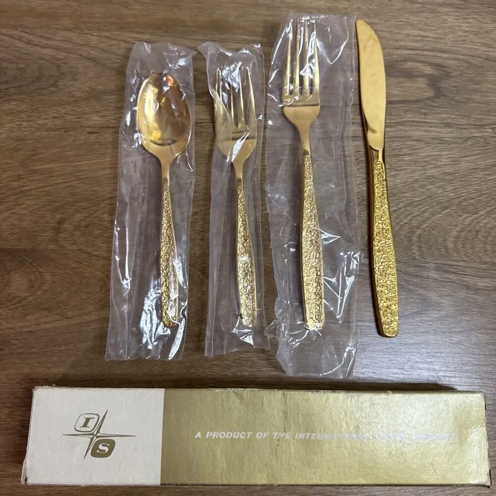 Vtg International Silver Co Rogers Gold Golden Dawn Place setting Replacement