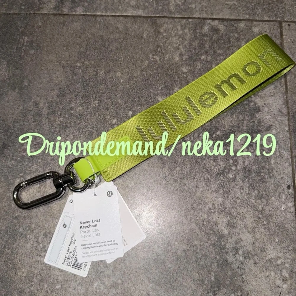 Lululemon Never Lost Keychain- Sour Grape/Army Green