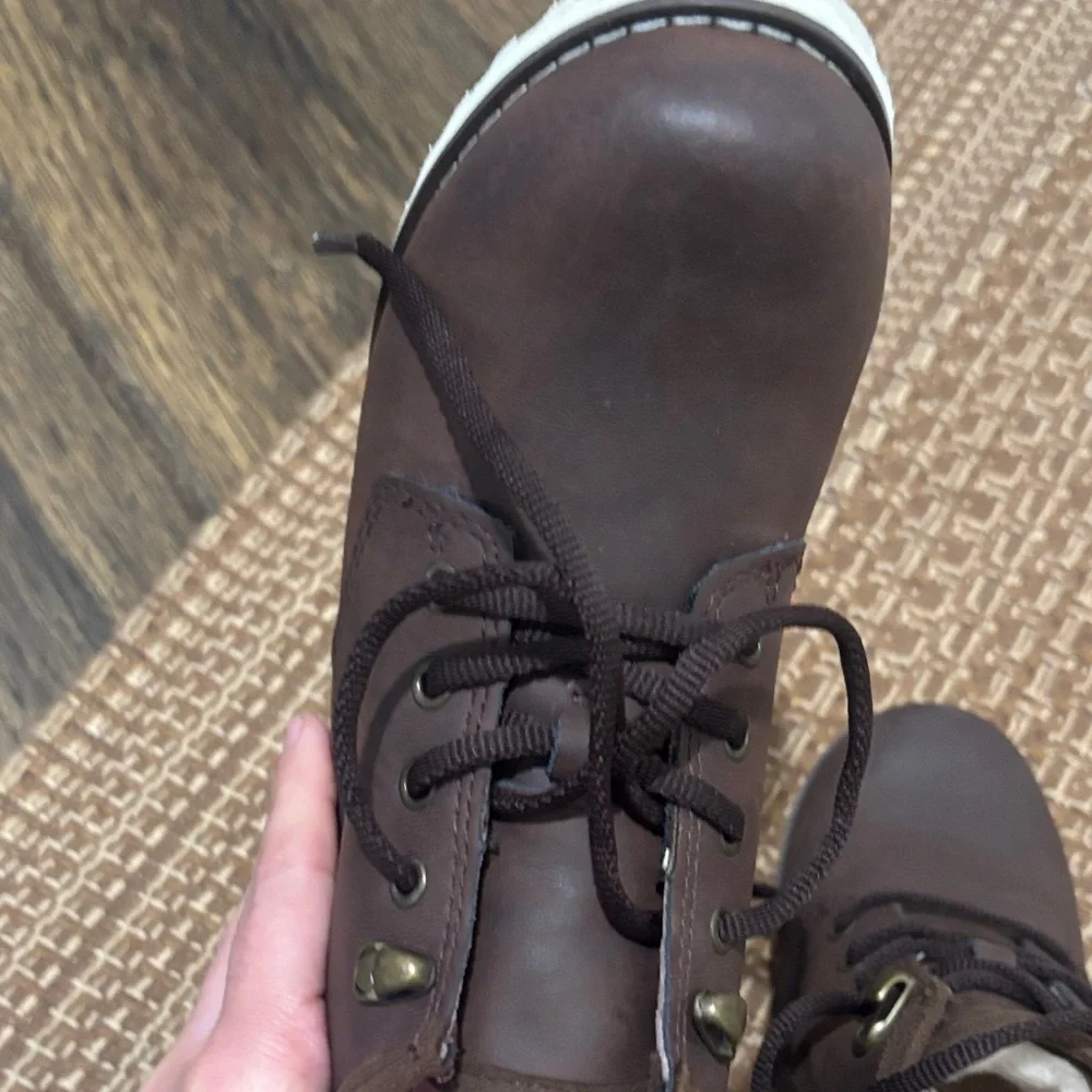 UGG cozy rugged