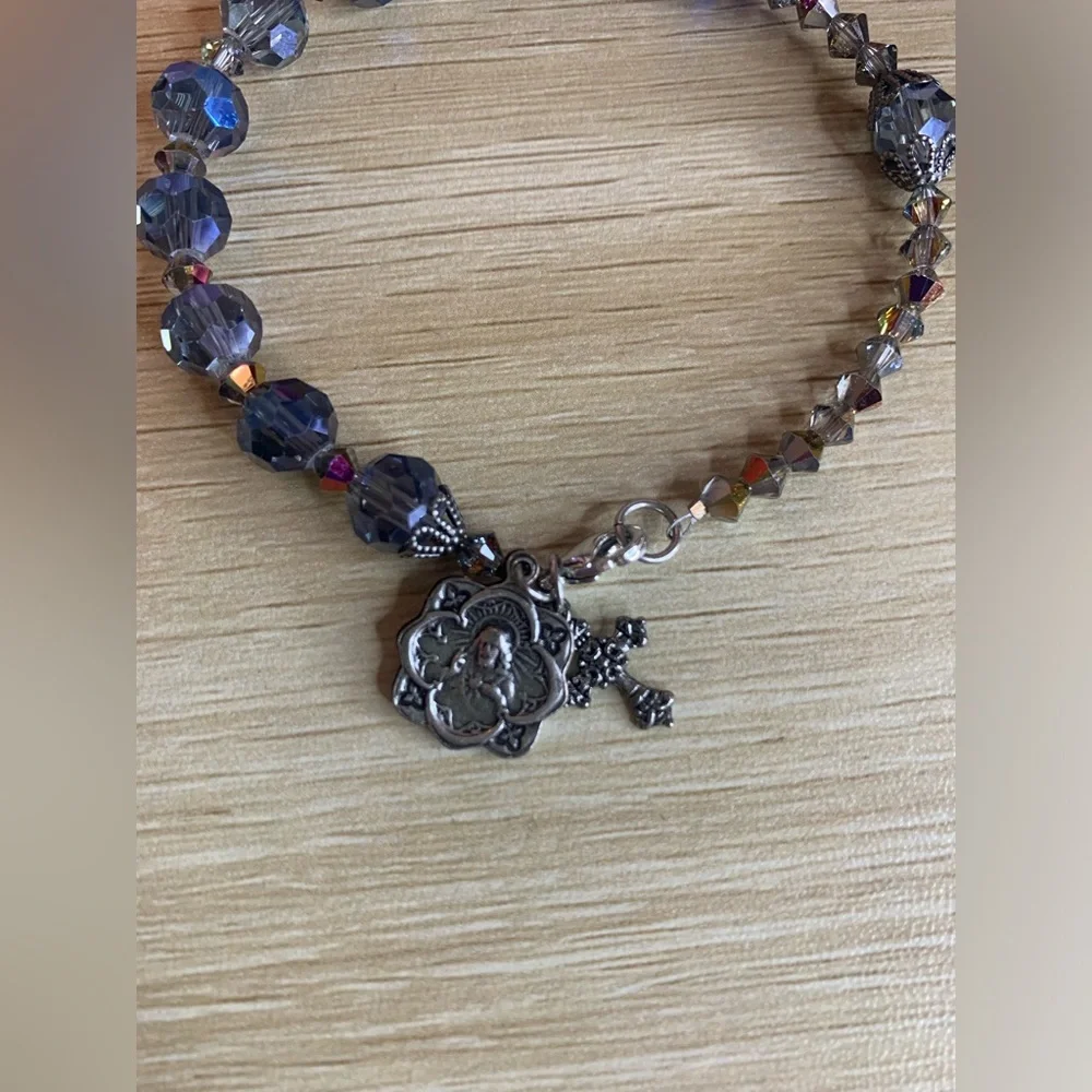 Preloved Beaded Mother Mary Bracelet
