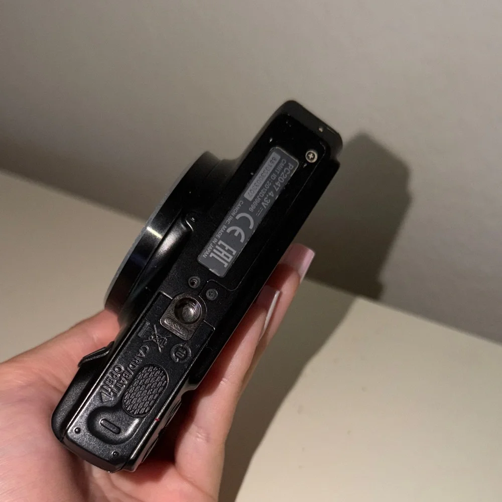 Canon SX700 HS Compact Black Camera