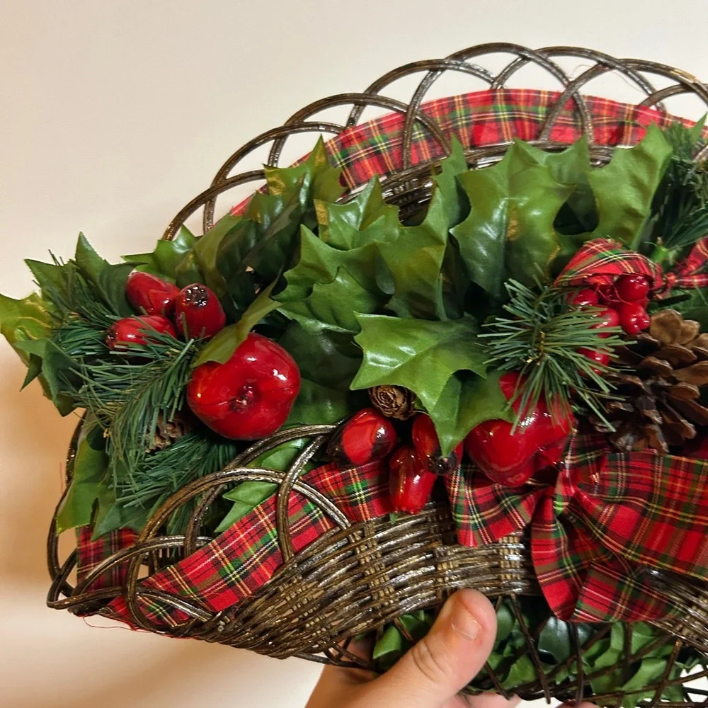 N/A holiday decor