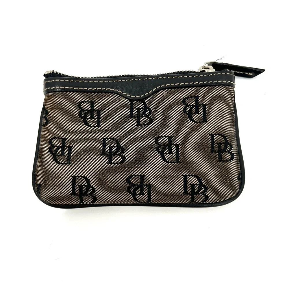 Dooney & Bourke stylish dooney