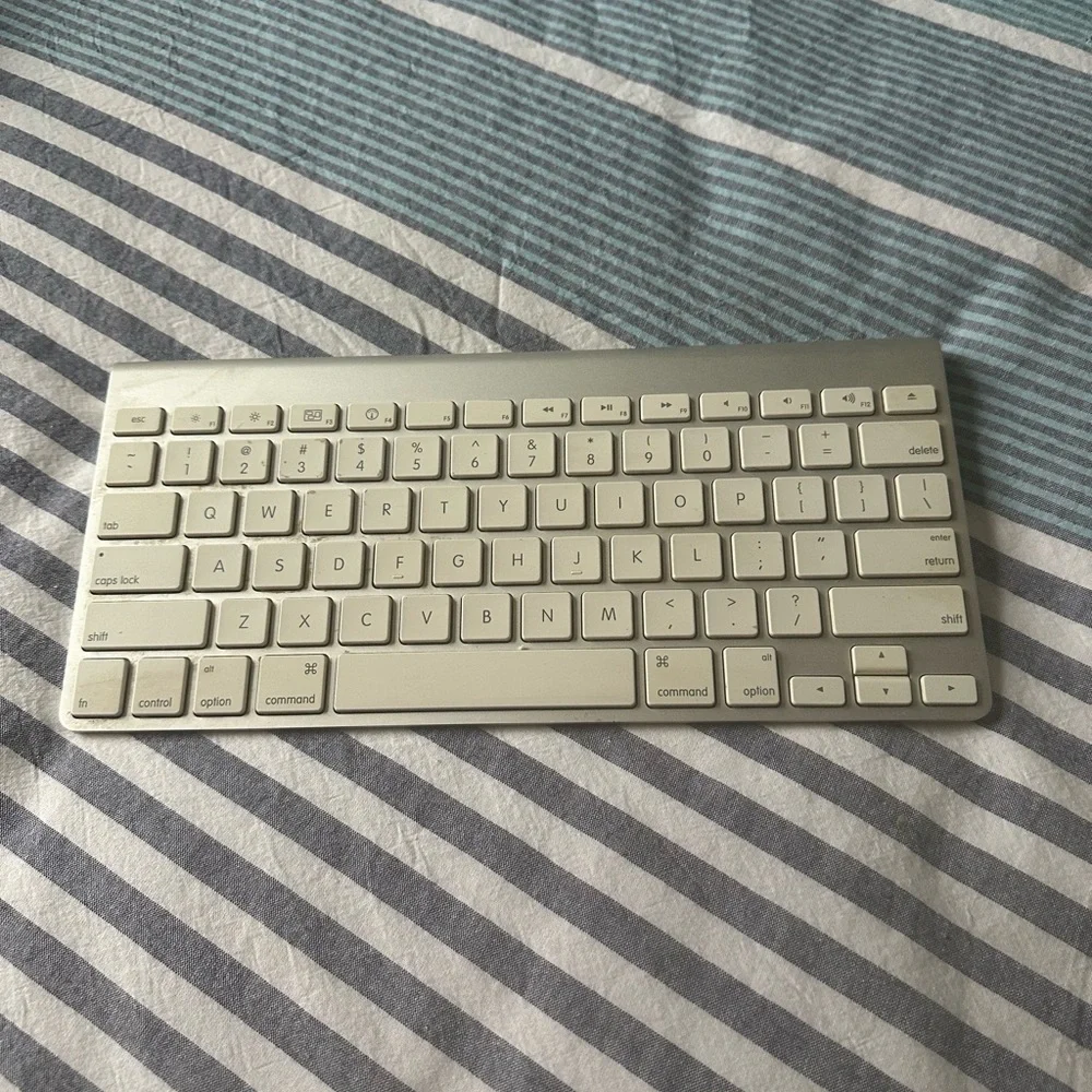 Apple a1314 wireless