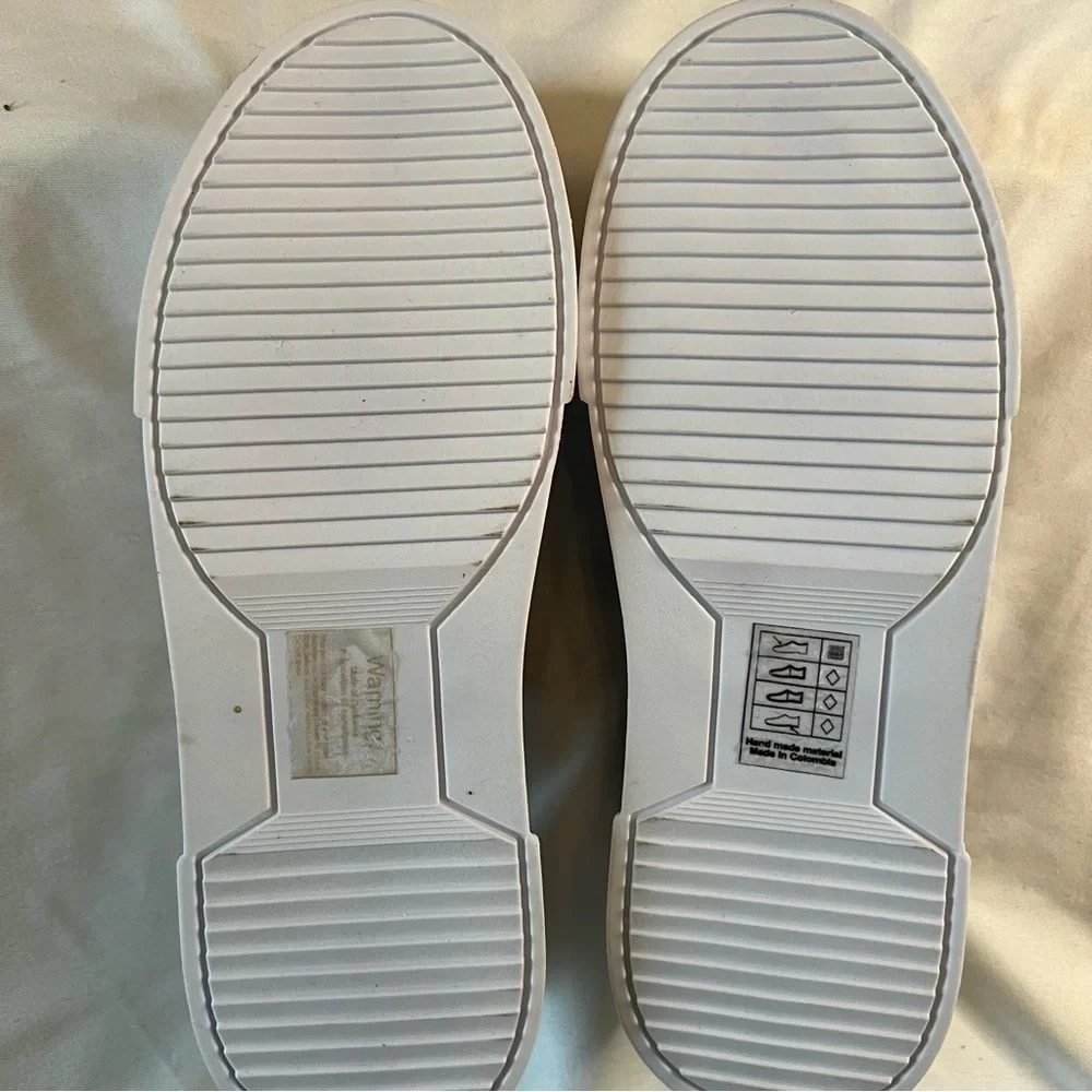 Pink Lily White and Gold Star Platform Sneakers NWOT