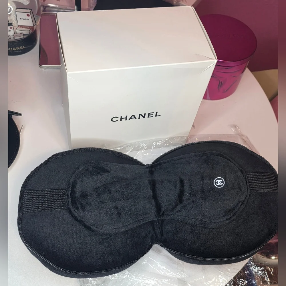 NEW Chanel Beauté CC Travel Eye Mask/Neck Pillow!