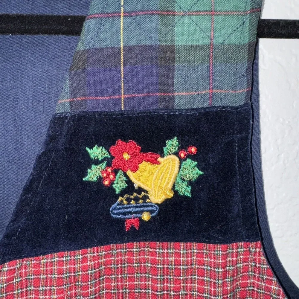 Vintage Casey & Max Christmas Vest Medium Snowman Plaid Blue velvet‎ Embroidered