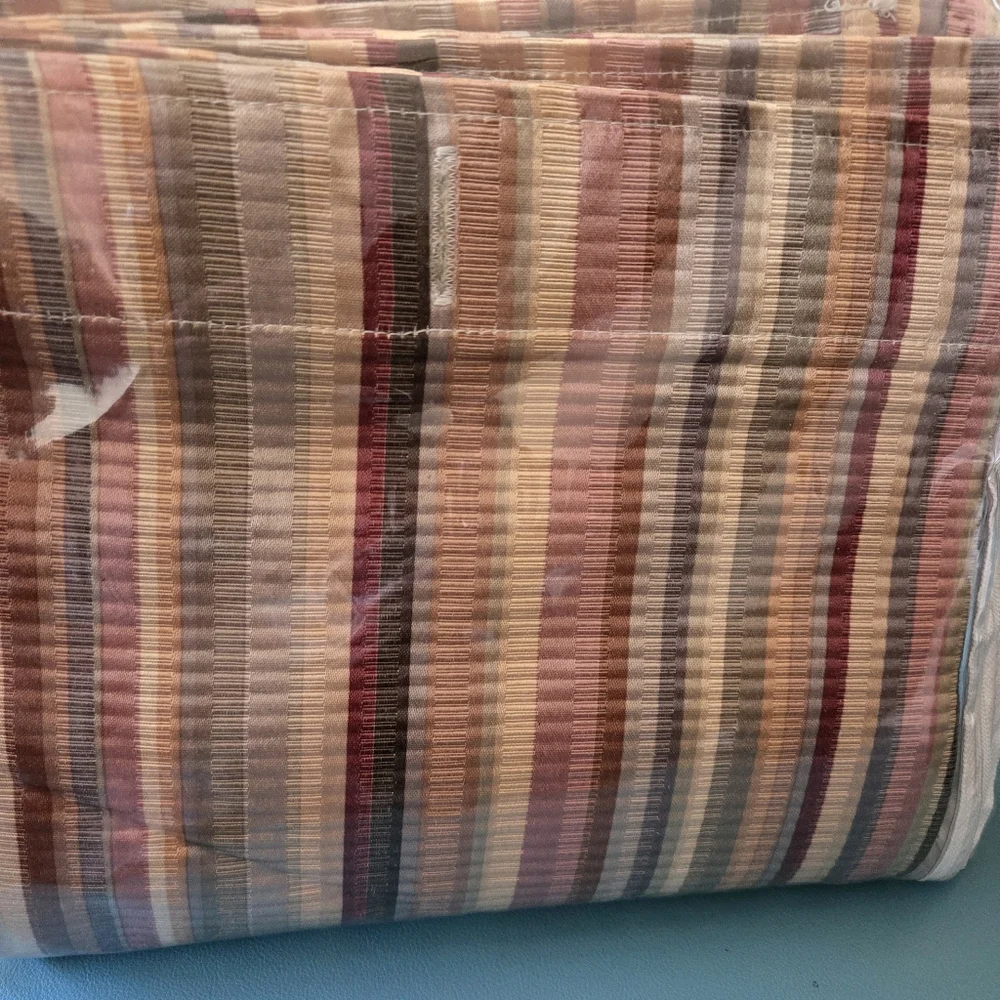 N/A plisse jacquard