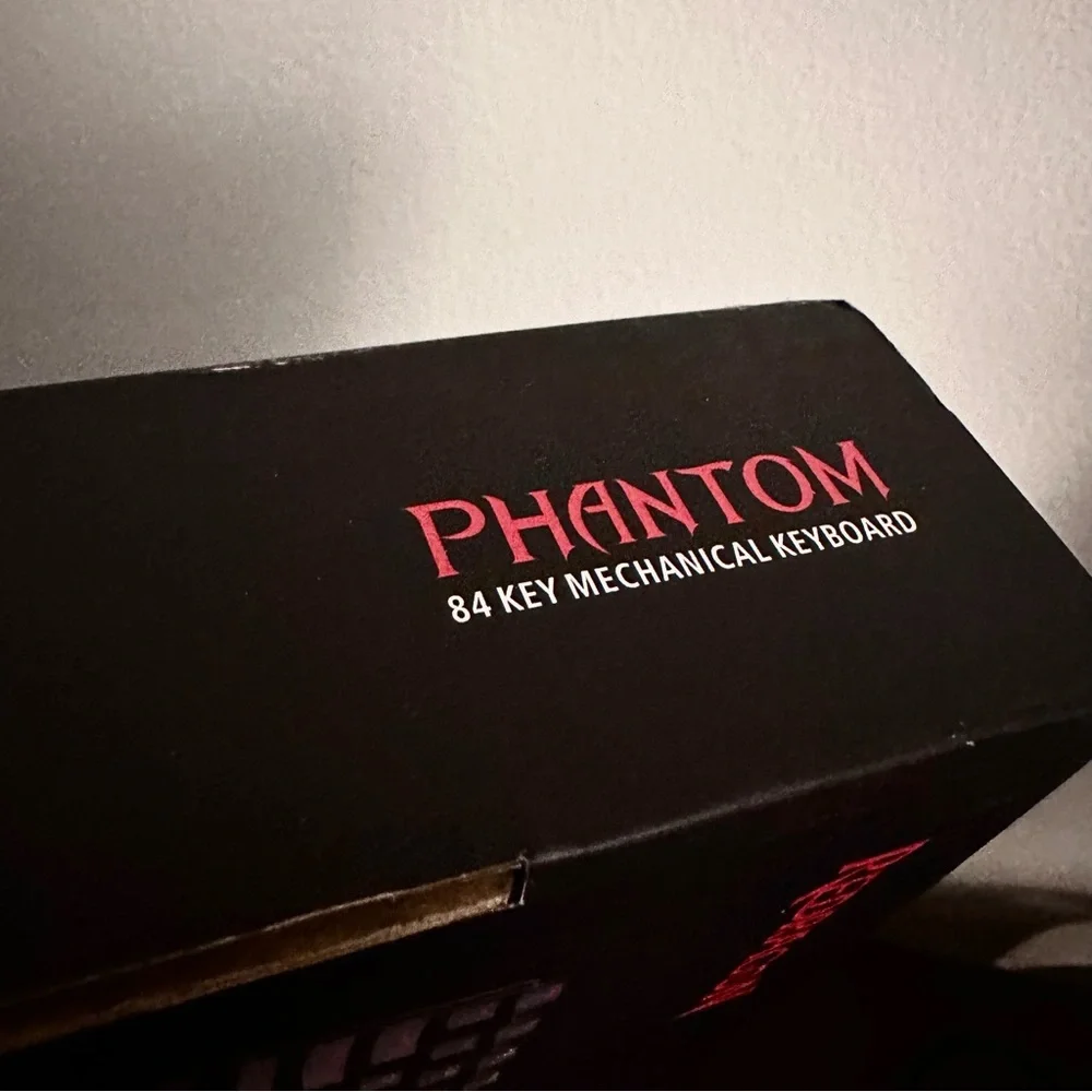 Red Dragon Phantom 84 Key Mechanical Keyboard: NWT