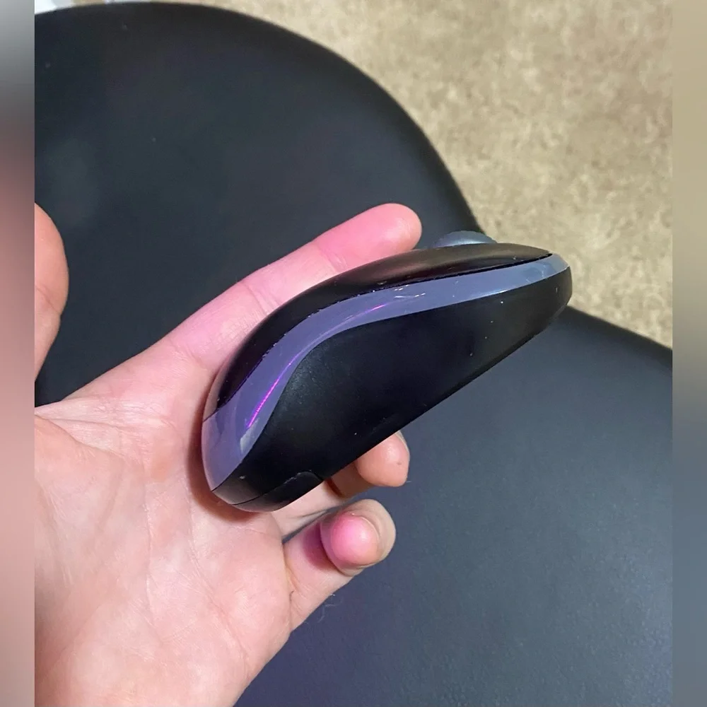 Logitech M185 Wireless Optical Ambidextrous Computer Mouse