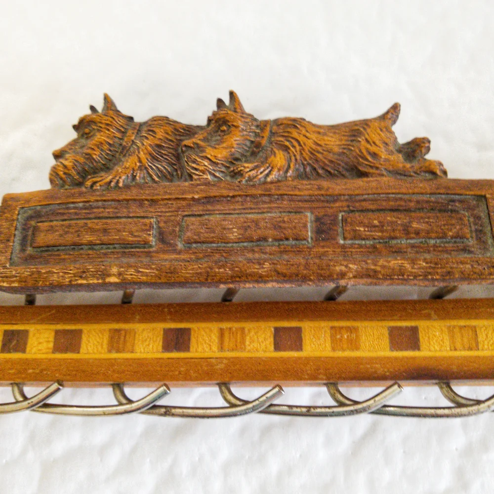 Charming Brown Dog Wall Hook