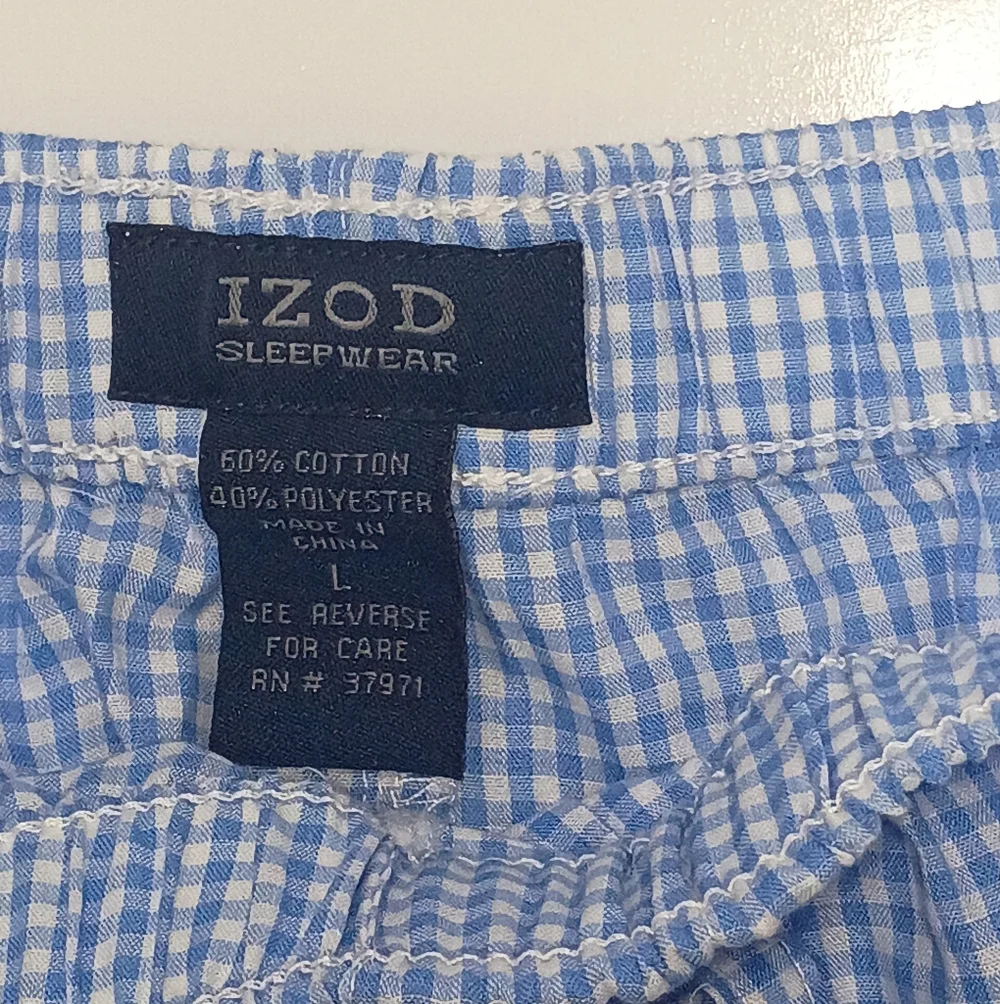 Izod classic shorts