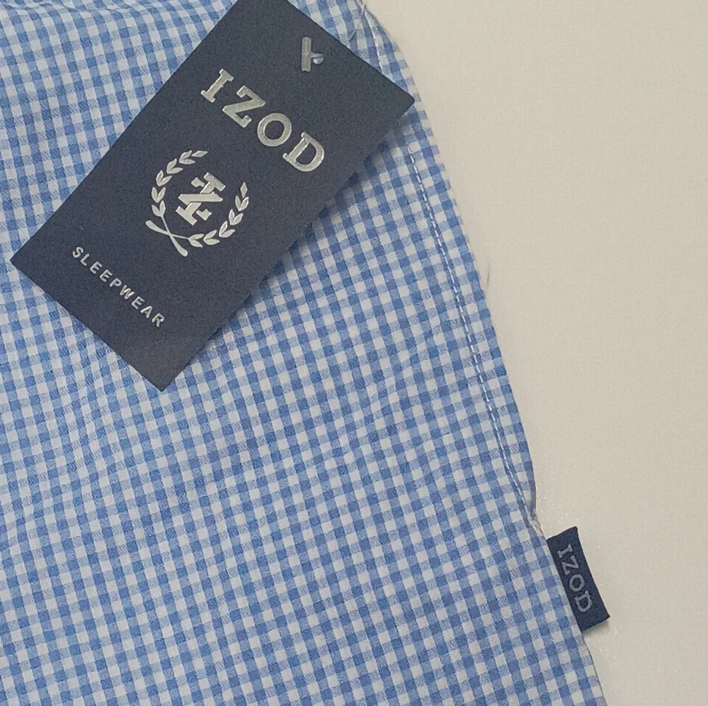 Izod classic shorts