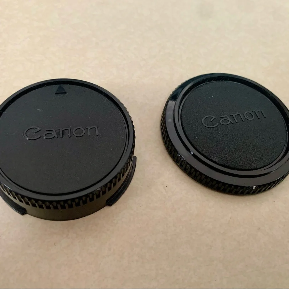 Canon both caps