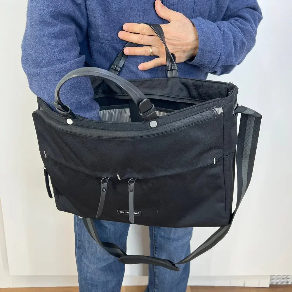 Sherpani laptop travel