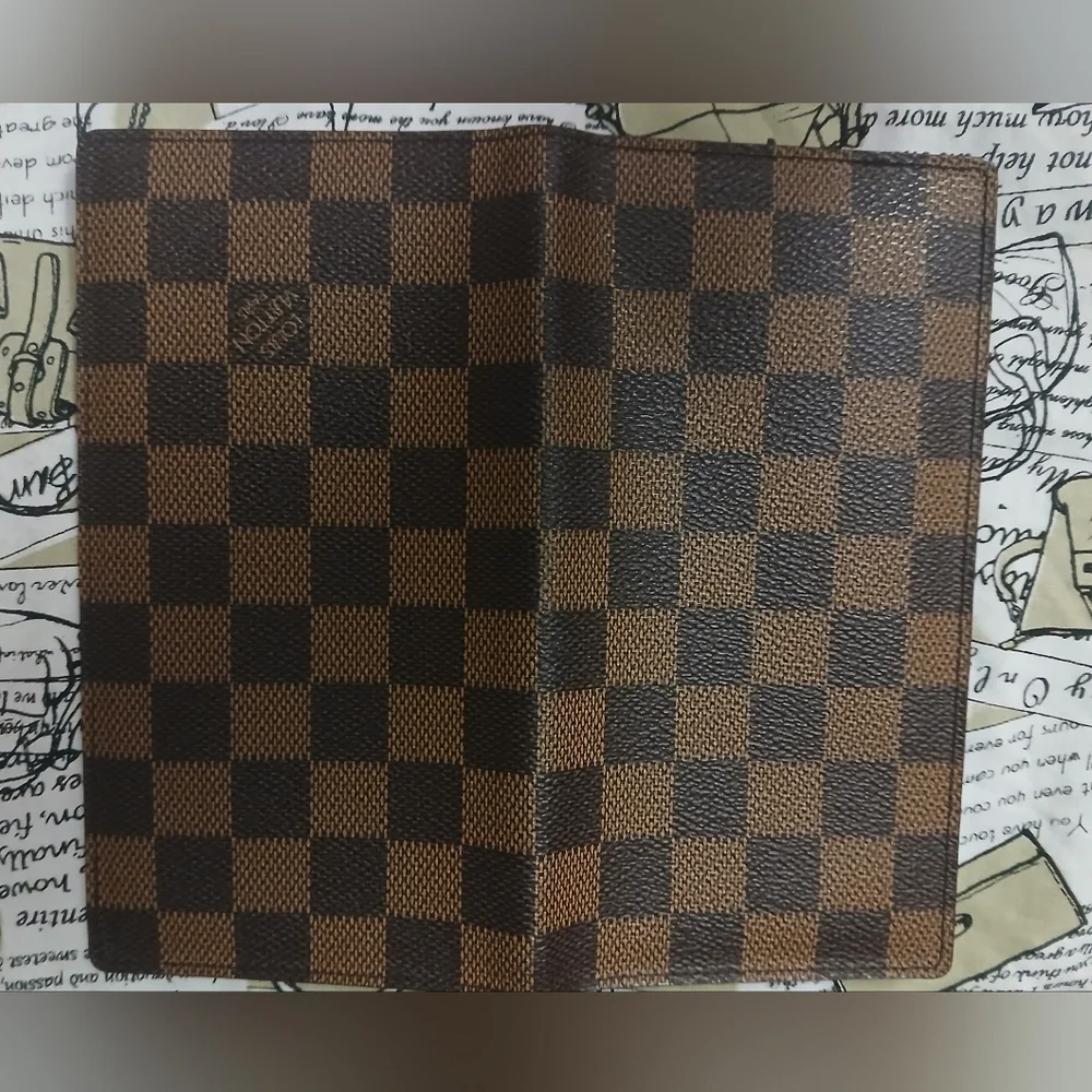 Authentic Louis Vuitton Damier Ebene Brazza long wallet 7.5 X3.9